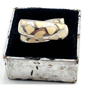 $30 Wide Dome Enamel Off White Heart Design Sterling Silver Ring Band Size 6.5